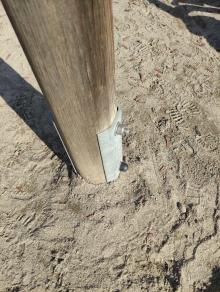 Sandkasten nachfüllen / Schraubenkappen fehlen