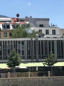 Restaurant Soultans / Markthalle   Grillkamin Qualmt  und unsere luft wird verpestet