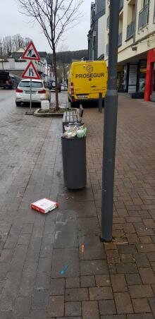 Müll in Bielstein - öffentliche Mülleimer 